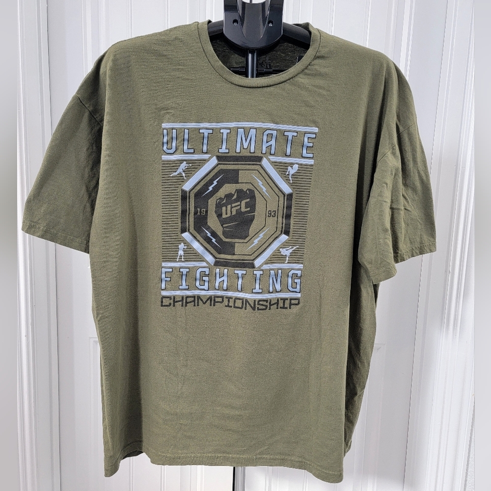 UFC T-shirt